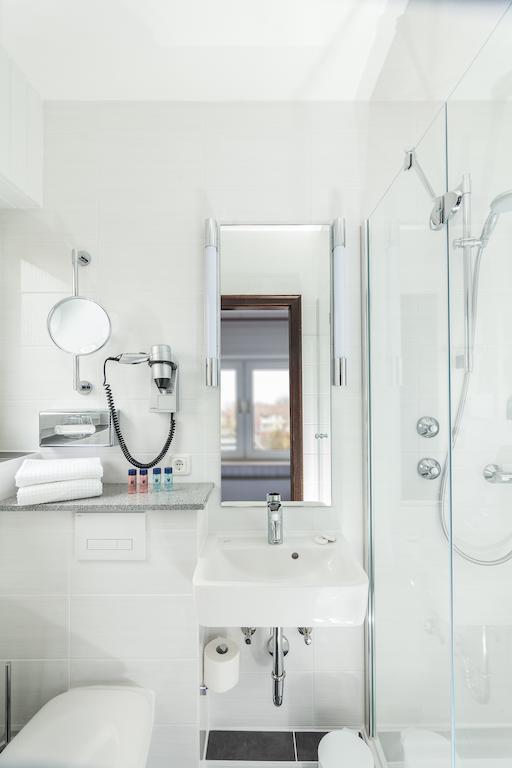 Hotel & Restaurant Grotehof Минден Номер фото